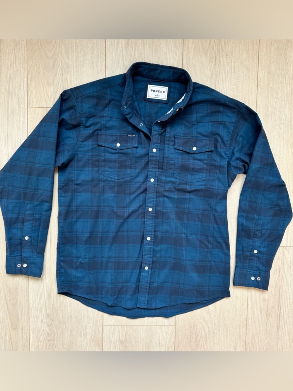 Poncho Men's Blue Plaid Casual Button-Down Shirt